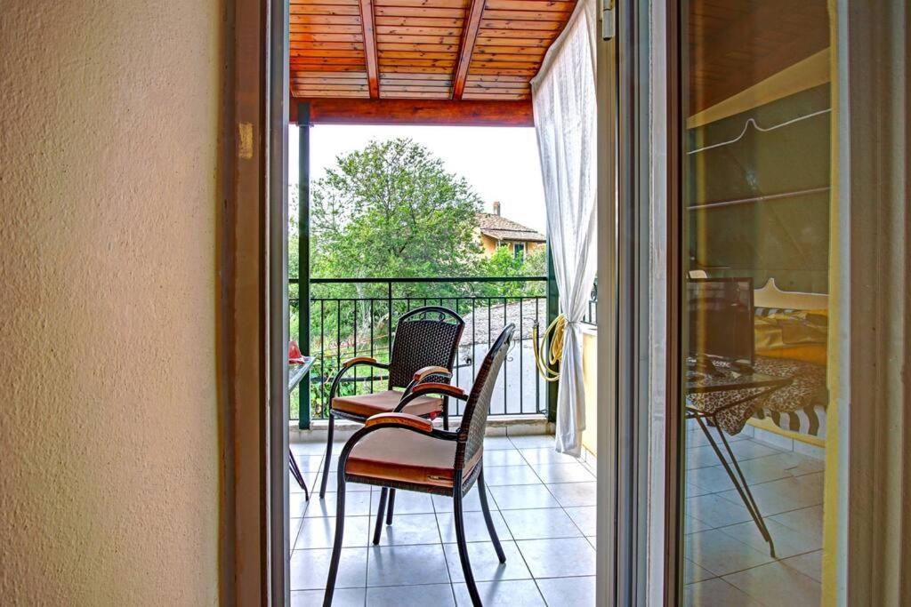 Vavilato Home Kouramádes エクステリア 写真