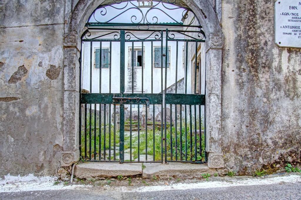Vavilato Home Kouramádes エクステリア 写真